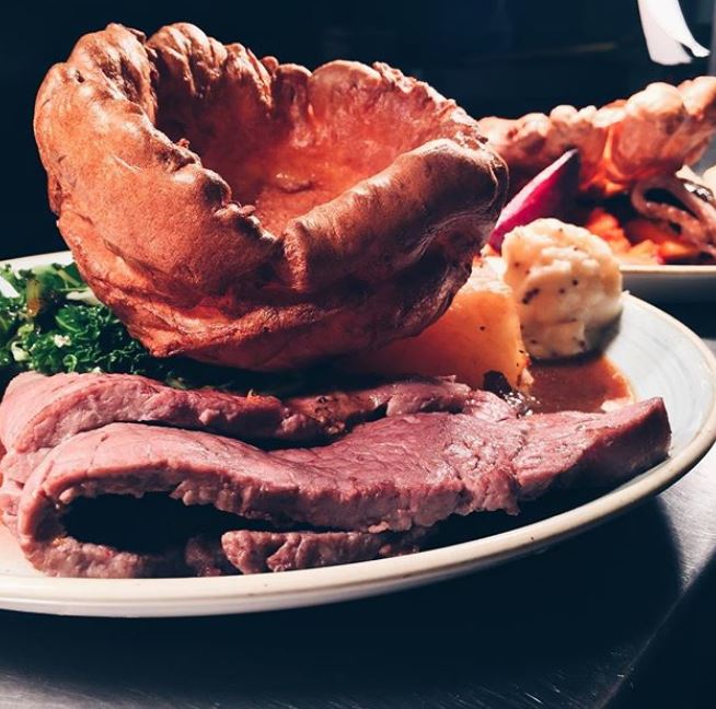 roast dinner at The Waggon and Horses