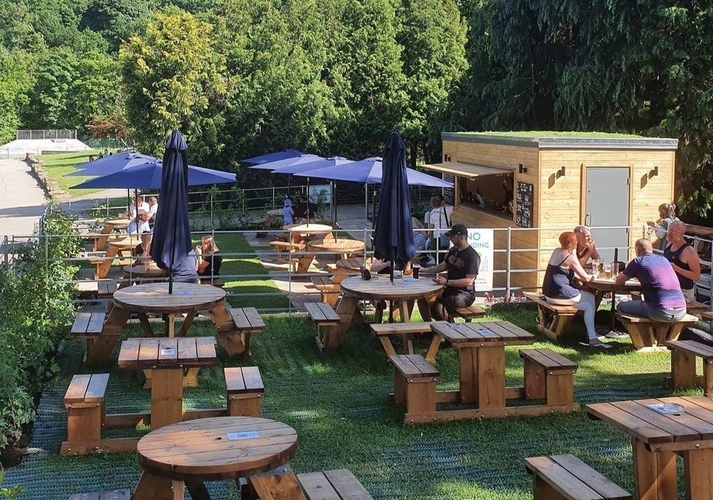 The Cabin and outside dining area at The Waggon and Horses